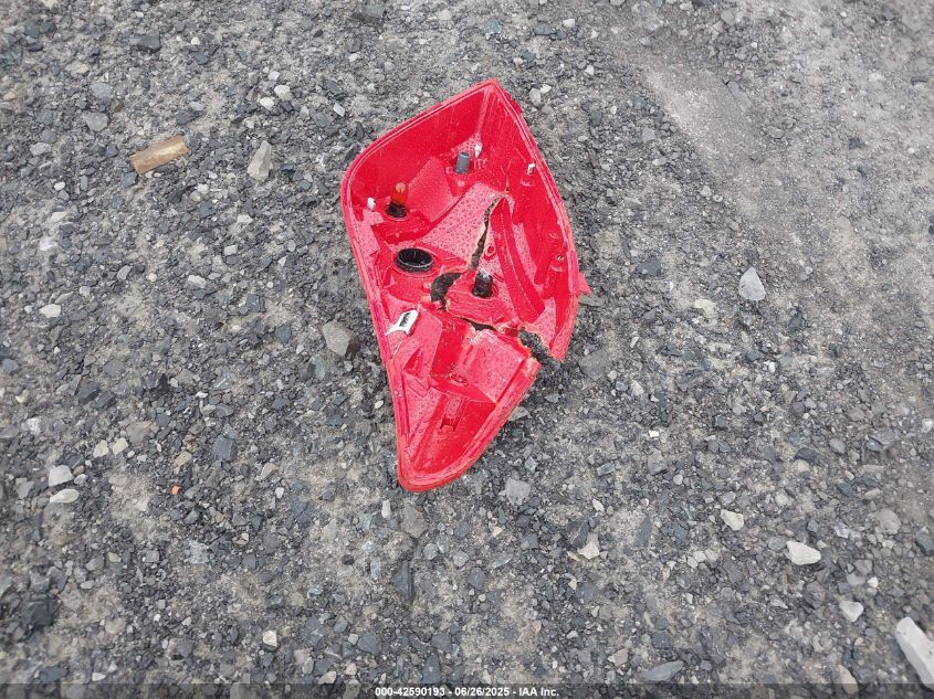 2018 CHEVROLET TRAX LT - 3GNCJPSB0JL263831