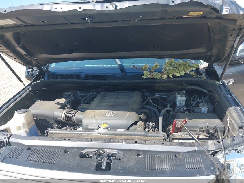 2016 TOYOTA TUNDRA PLATINUM 5.7L V8 - 5TFAW5F11GX543407