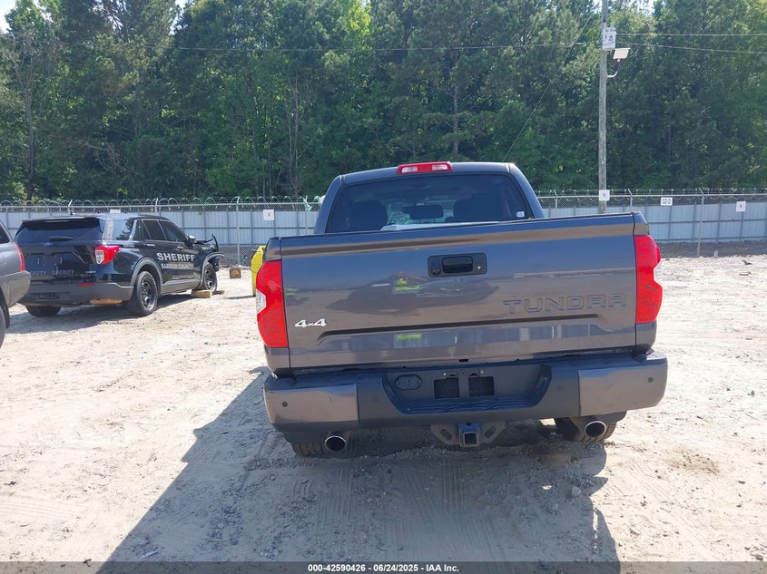 2016 TOYOTA TUNDRA PLATINUM 5.7L V8 - 5TFAW5F11GX543407