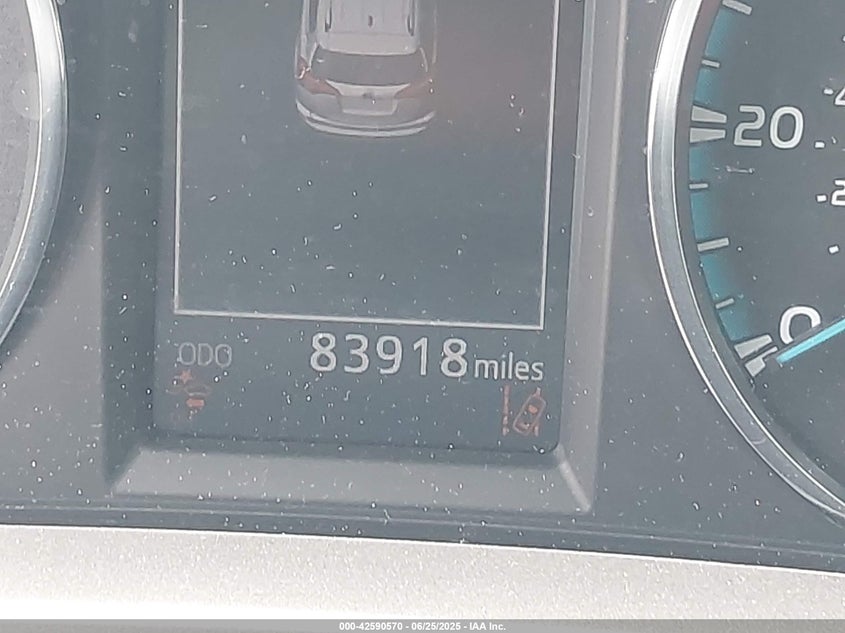 2018 TOYOTA RAV4 HYBRID LE - JTMRJREV1JD233795