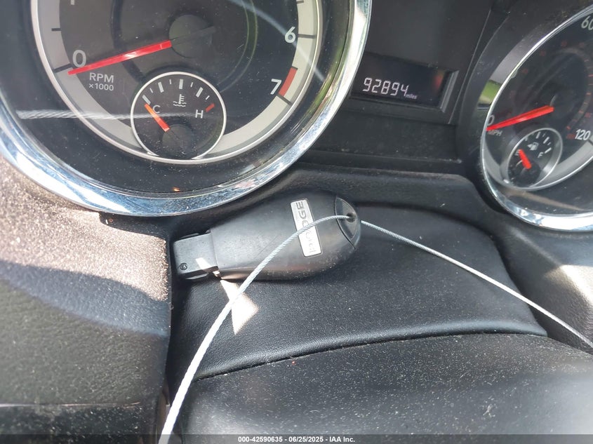 2019 Dodge Grand Caravan Sxt VIN: 2C4RDGCGXKR773158 Lot: 42590635