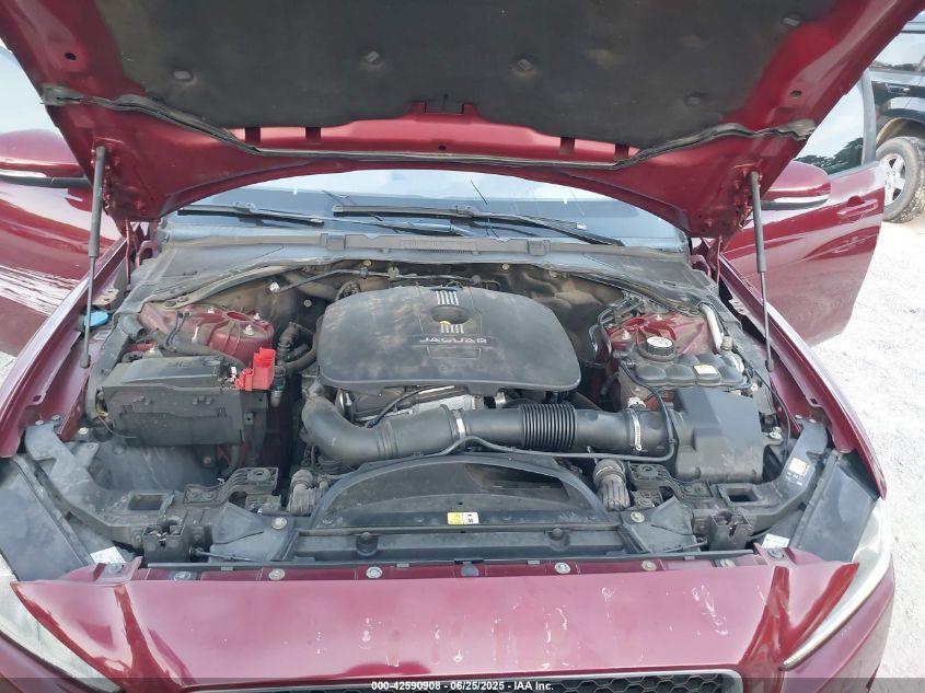 2017 JAGUAR XE 25T PREMIUM SAJAD4BGXHA947189