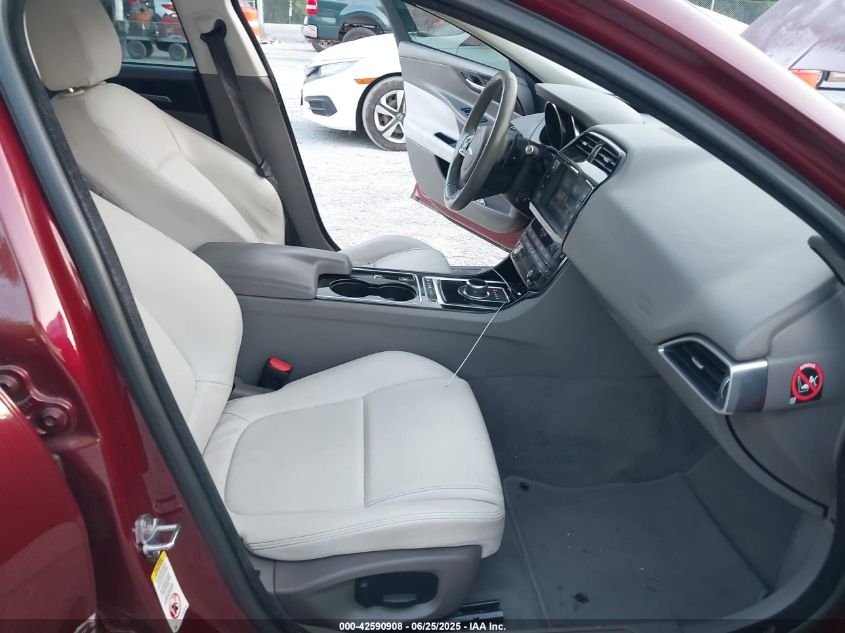 2017 JAGUAR XE 25T PREMIUM SAJAD4BGXHA947189