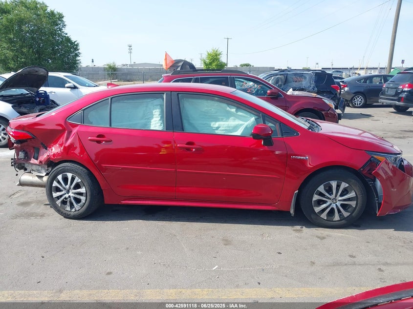 2021 TOYOTA COROLLA HYBRID LE - JTDEAMDE5MJ004903