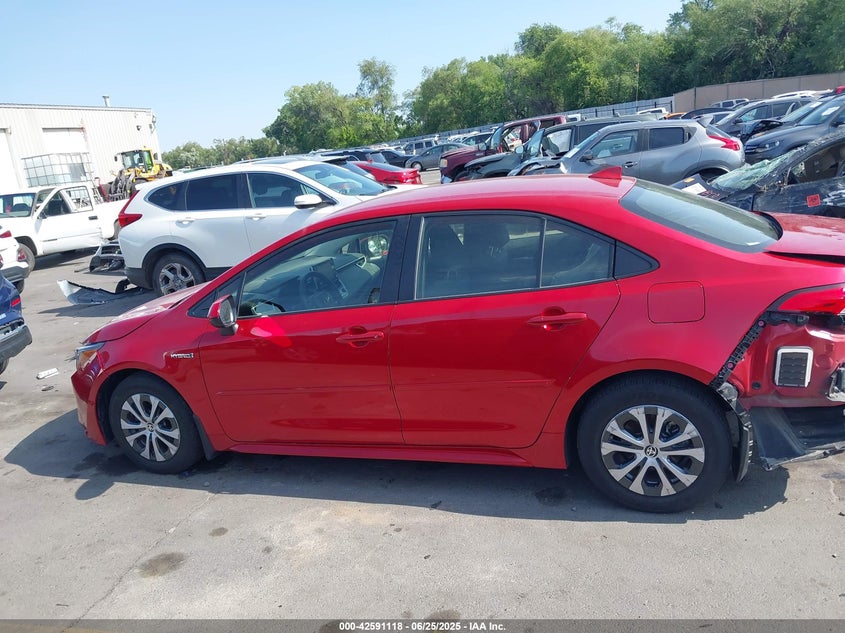 2021 TOYOTA COROLLA HYBRID LE - JTDEAMDE5MJ004903