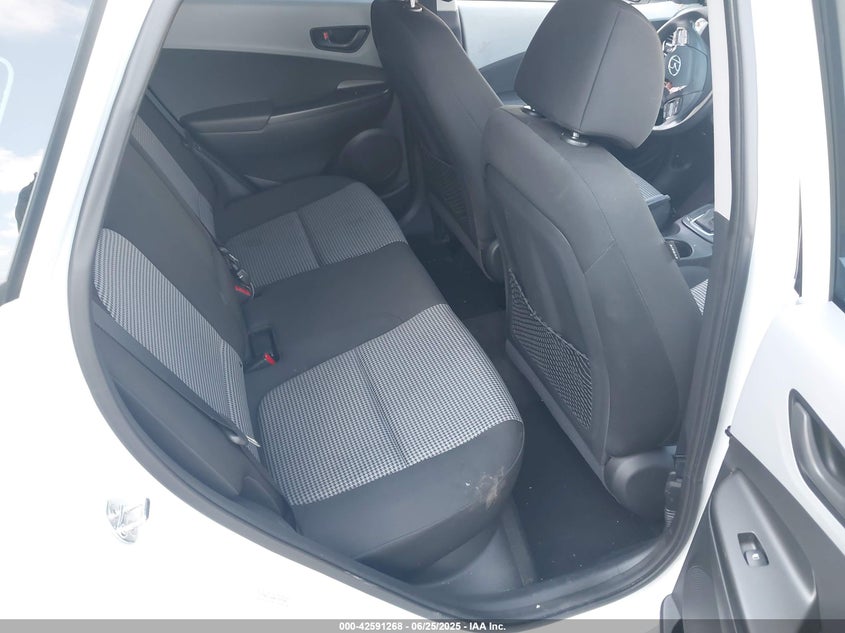 2019 HYUNDAI KONA SE - KM8K12AA0KU283760