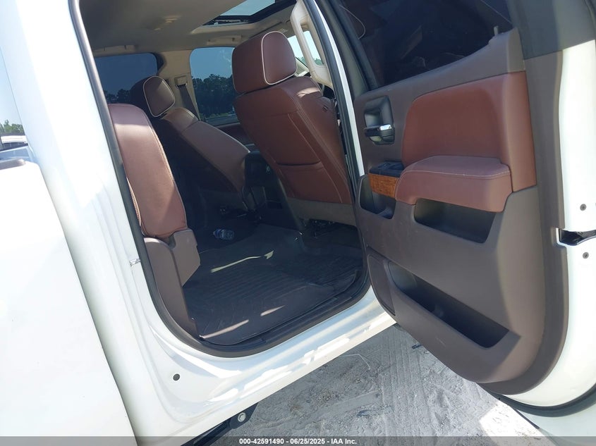 2017 CHEVROLET SILVERADO 2500HD HIGH COUNTRY 1GC1KXEY8HF150484