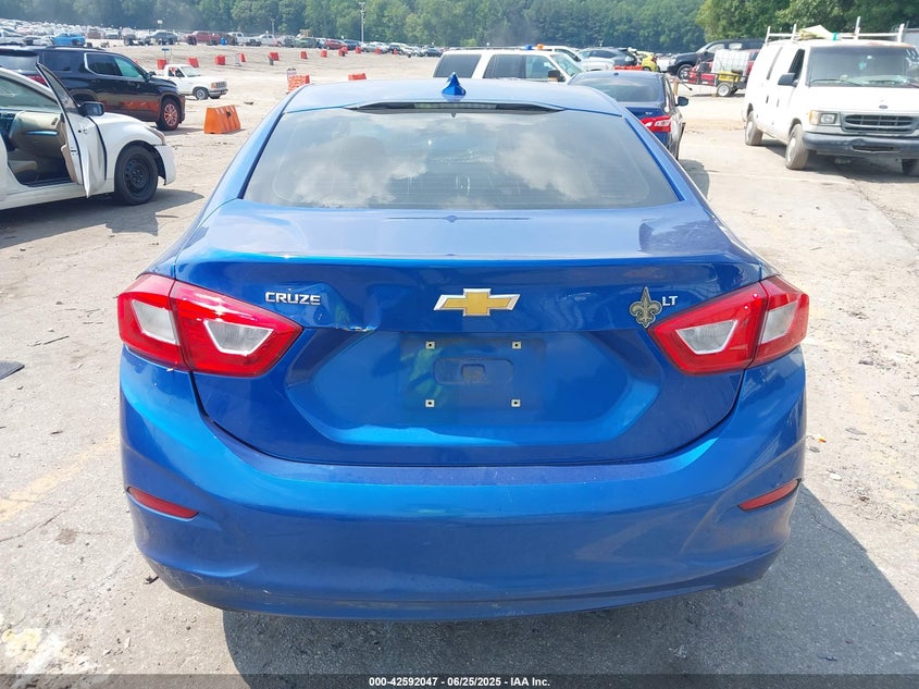 2018 CHEVROLET CRUZE LT AUTO - 1G1BE5SM5J7130848
