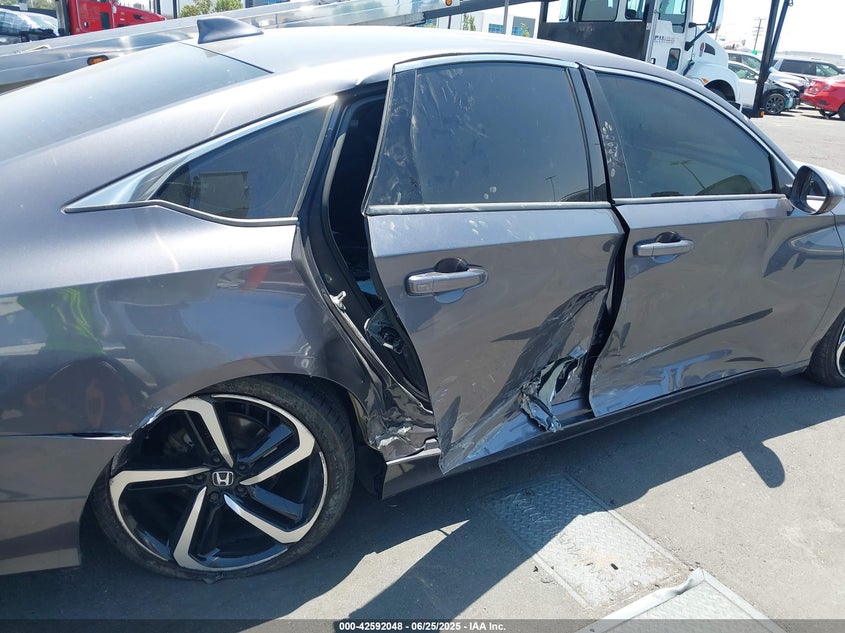 2018 HONDA ACCORD VIN: 1HGCV1F31JA190765