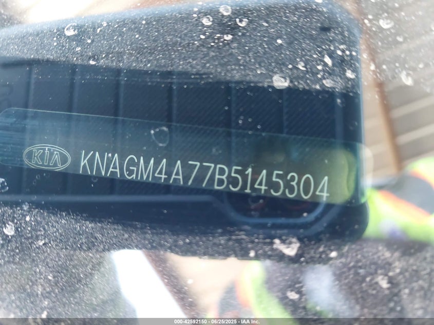 2011 KIA OPTIMA VIN: KNAGM4A77B5145304