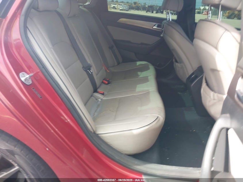 2015 HYUNDAI SONATA SPORT 2.0T - 5NPE34AB5FH090939