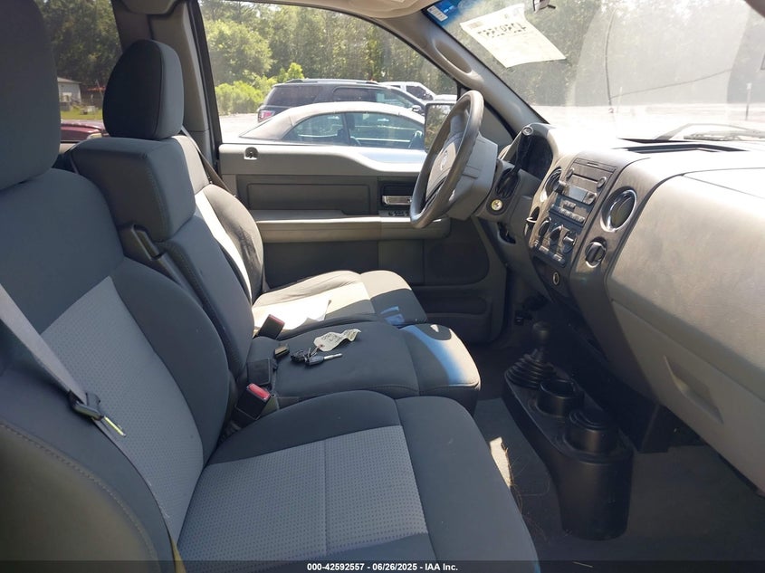 2007 FORD F150 VIN: 1FTPX14557NA43039