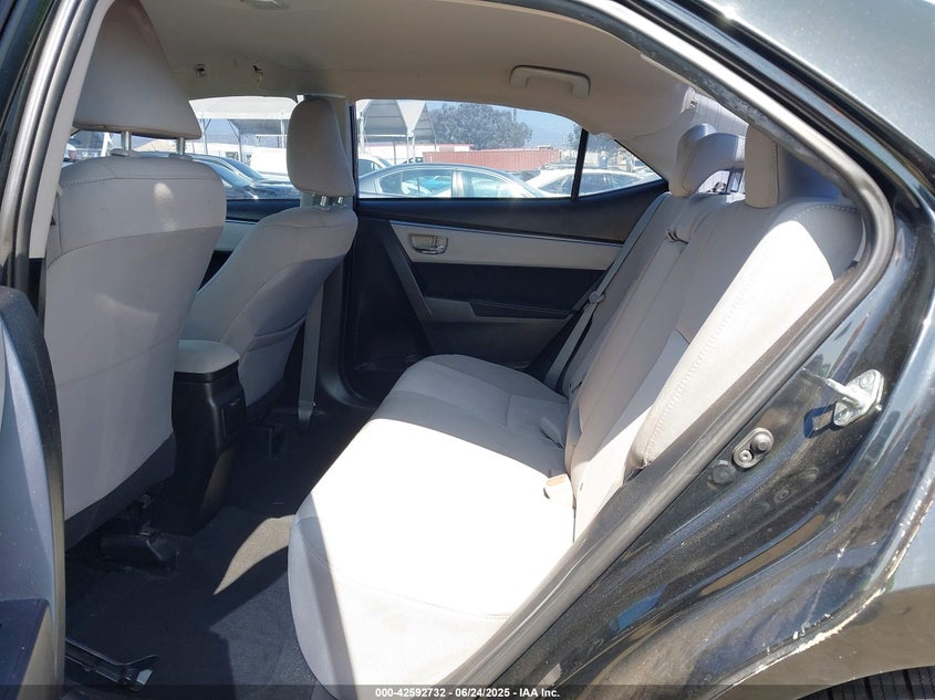2015 TOYOTA COROLLA LE PLUS - 5YFBURHEXFP182323