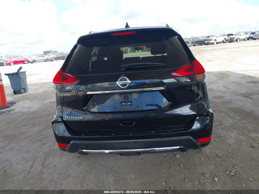 2017 NISSAN ROGUE S - KNMAT2MT5HP541477