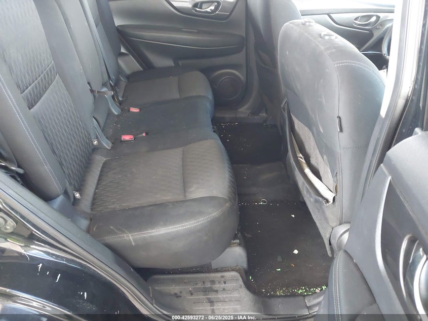 2017 NISSAN ROGUE S - KNMAT2MT5HP541477