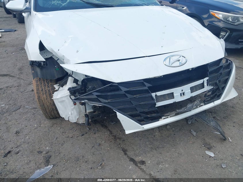 2021 HYUNDAI ELANTRA SE - 5NPLL4AG7MH037871
