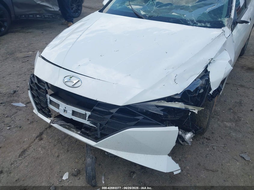 2021 HYUNDAI ELANTRA SE - 5NPLL4AG7MH037871
