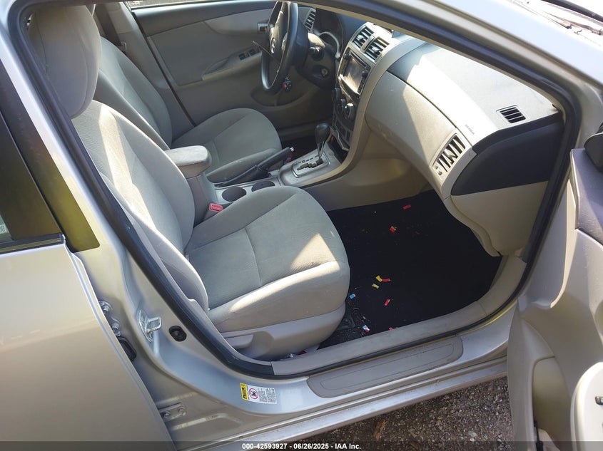 2013 TOYOTA COROLLA LE - 2T1BU4EE3DC097103