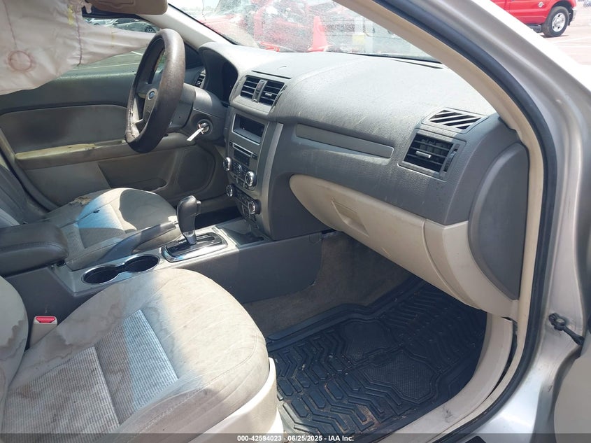 2010 FORD FUSION VIN: 3FAHP0HA8AR429468