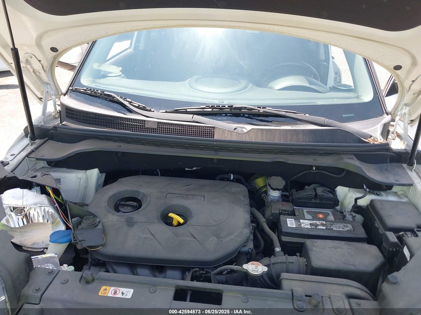 2015 KIA SOUL + - KNDJP3A52F7202480