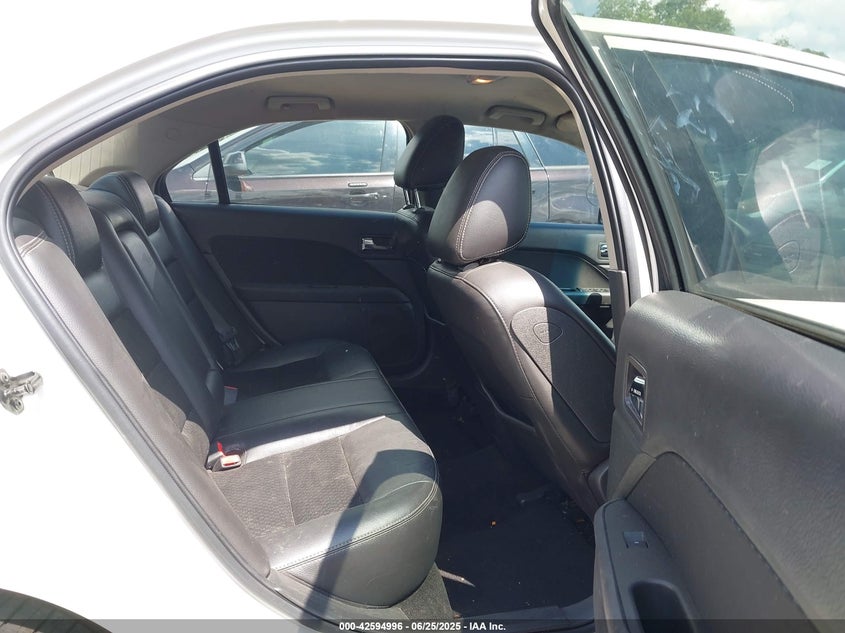 2009 FORD FUSION VIN: 3FAHP07Z79R180972
