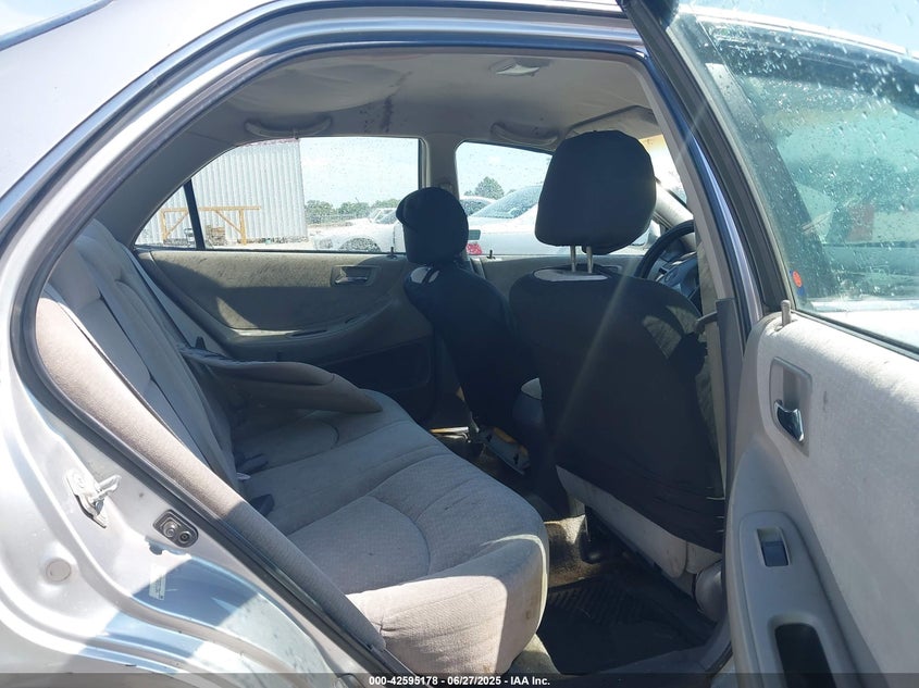 2002 Honda Accord 2.3 Lx VIN: 1HGCG66582A050450 Lot: 42595178