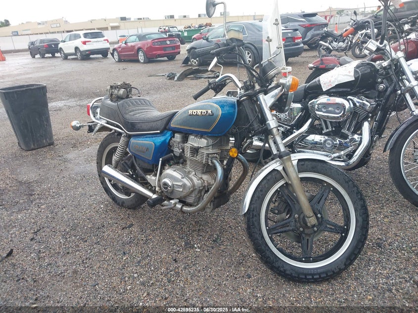 JH2NC0201BM200866 HONDA CM400 Photo 1