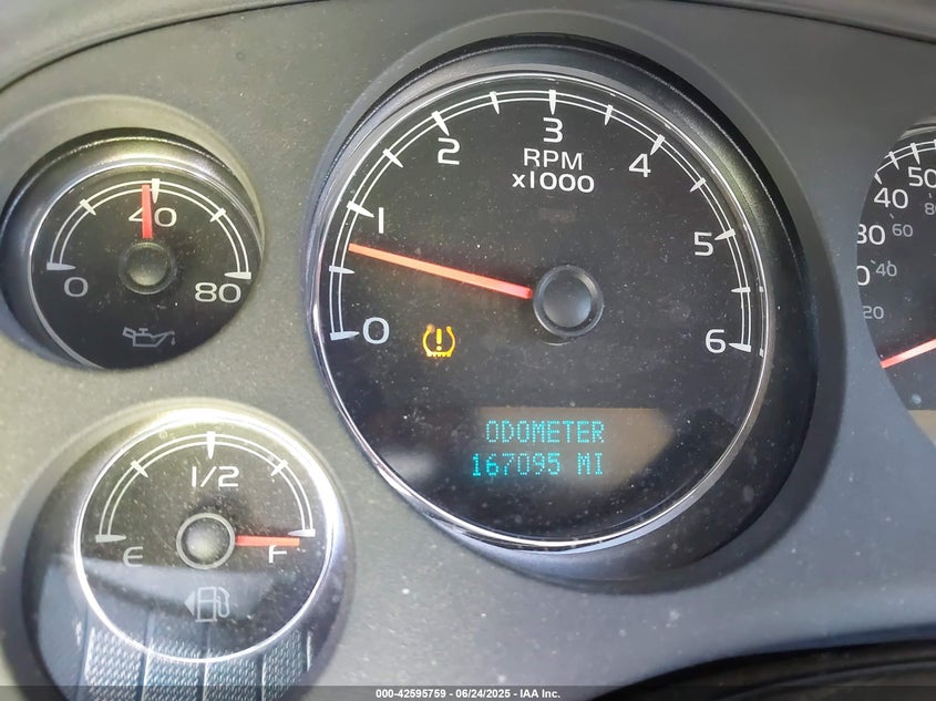 2007 CHEVROLET TAHOE VIN: 1GNFK13087R225060