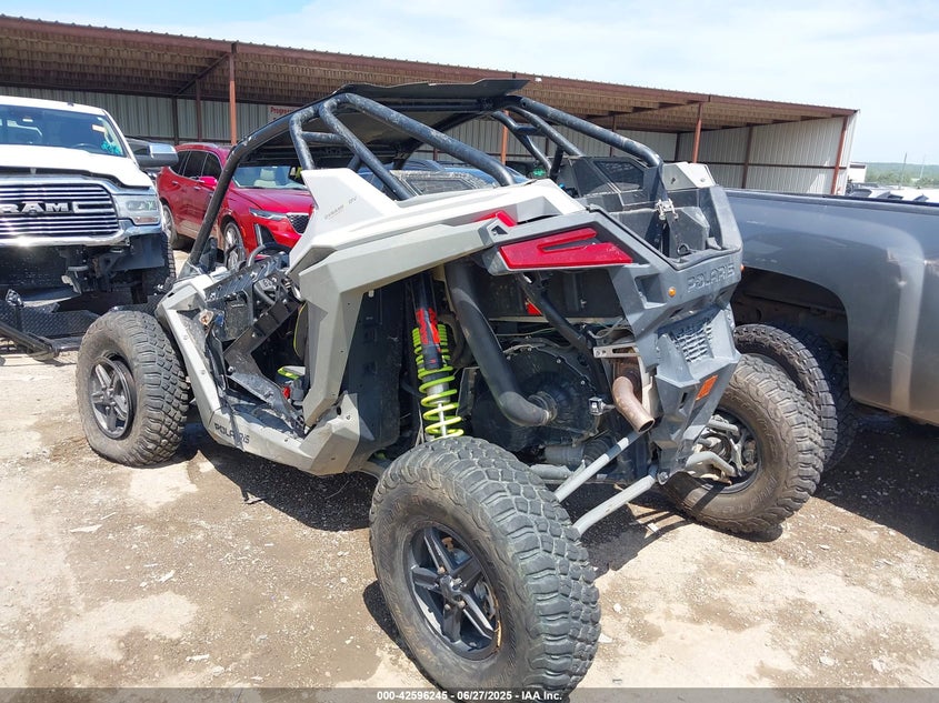 2022 POLARIS RZR auction photo 3
