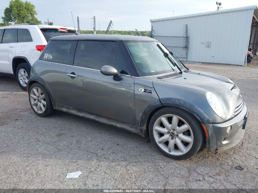 2006 Mini Cooper S VIN: WMWRE33536T137021 Lot: 42596452