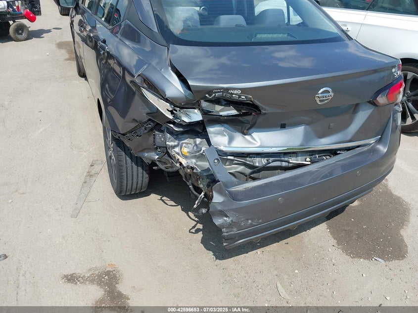 2020 NISSAN VERSA SV XTRONIC CVT - 3N1CN8EV5LL837743