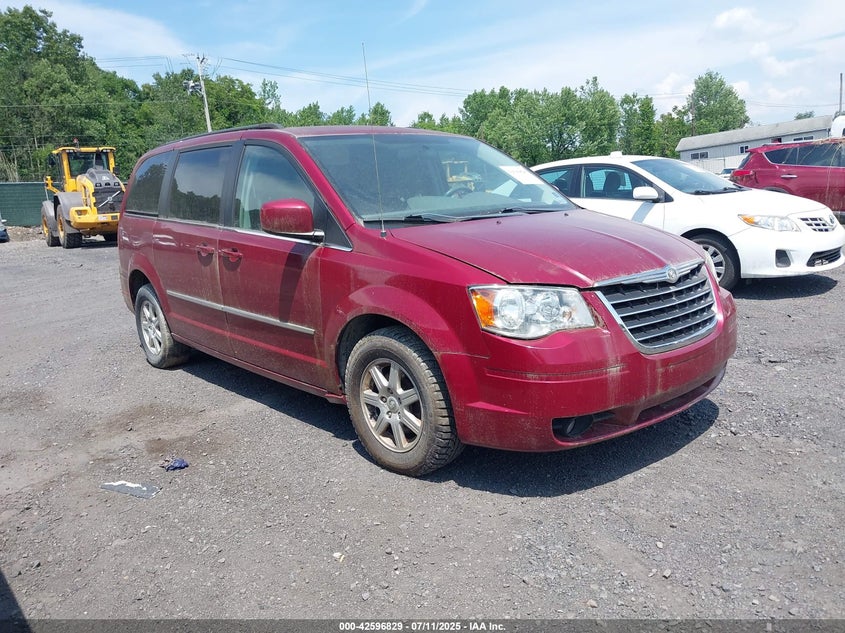 2010 CHRYSLER TOWN & COUNTRY