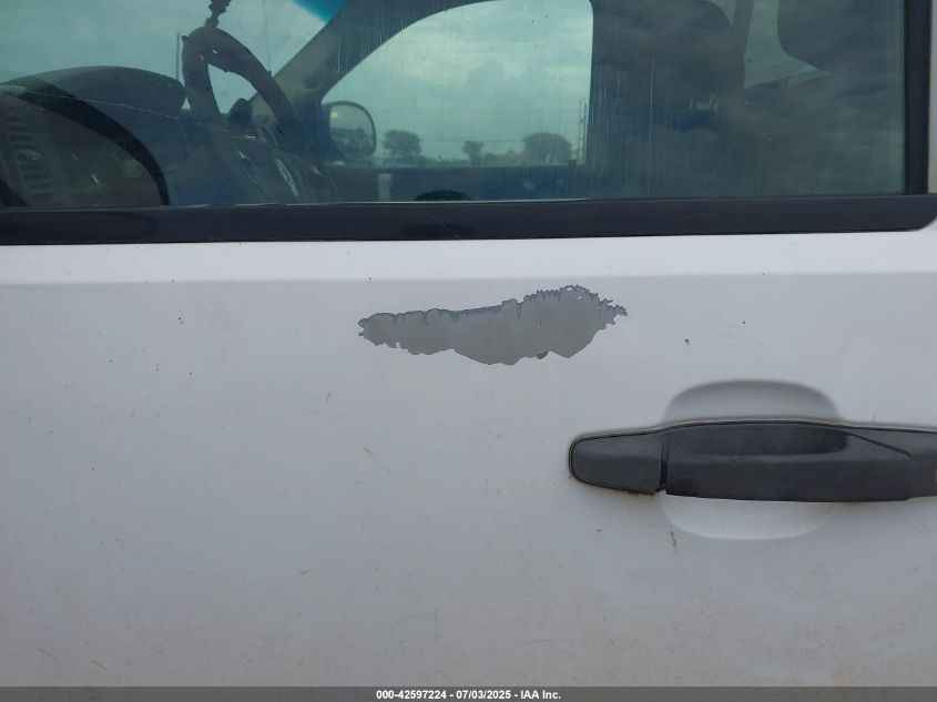 2007 Chevrolet Silverado 2500Hd Lt VIN: 1GCHC24KX7E575690 Lot: 42597224