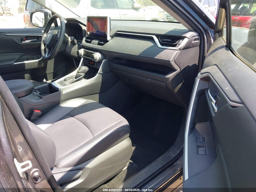 2023 TOYOTA RAV4 HYBRID XLE PREMIUM - JTMB6RFV8PD106293