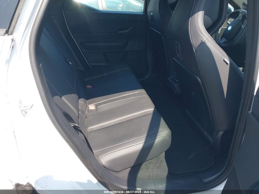VIN VCF1ZBU29PG003739 2023 FISKER OCEAN ONE