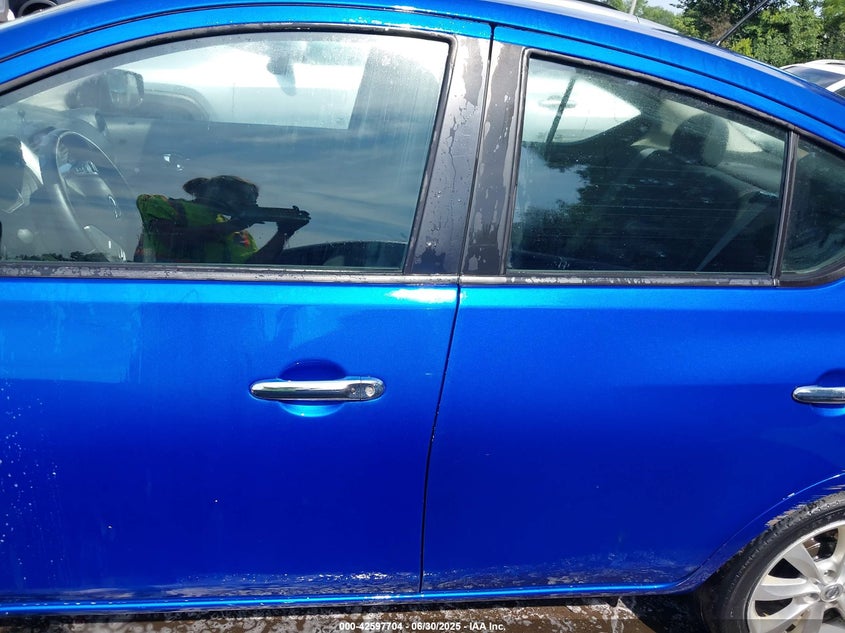 2016 NISSAN VERSA 1.6 SL - 3N1CN7AP6GL909556