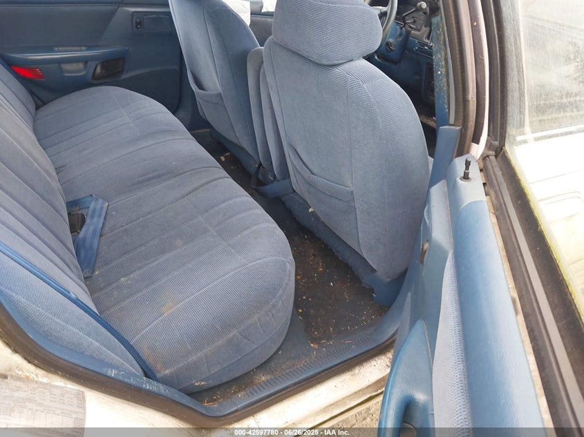 1995 Ford Taurus Gl/Se VIN: 1FALP52UXSG197474 Lot: 42597780