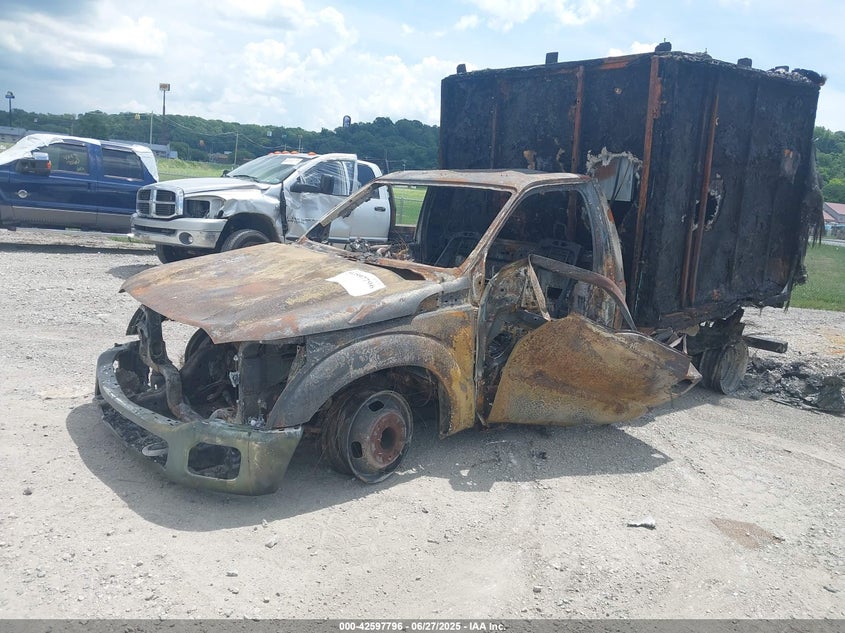 1FDRF3G69FEC97164 2015 FORD F350 photo no. 2
