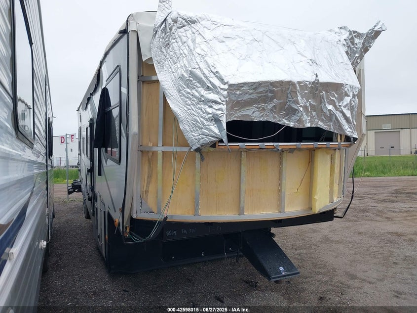 2022 HEARLAND CAMPER  (VIN: 5SFCG4326NE498869)