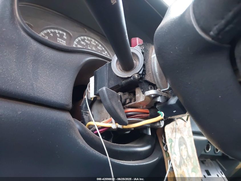 2000 GMC Sierra 1500 Sle VIN: 1GTEK19T5YE311165 Lot: 42598022