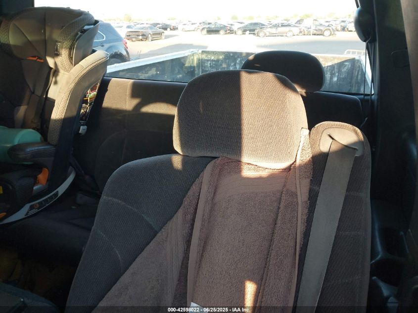 2000 GMC Sierra 1500 Sle VIN: 1GTEK19T5YE311165 Lot: 42598022