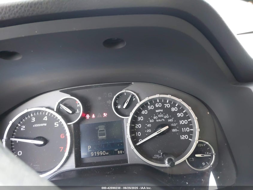 2016 TOYOTA TUNDRA LIMITED 5.7L V8 - 5TFFW5F14GX206459