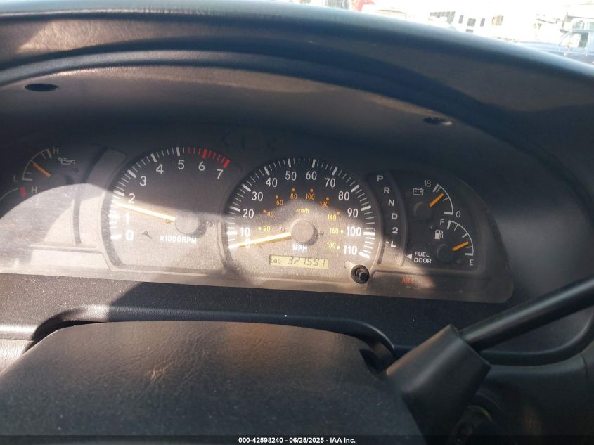 2004 Toyota Tundra Sr5 V8 VIN: 5TBBT44184S448508 Lot: 42598240