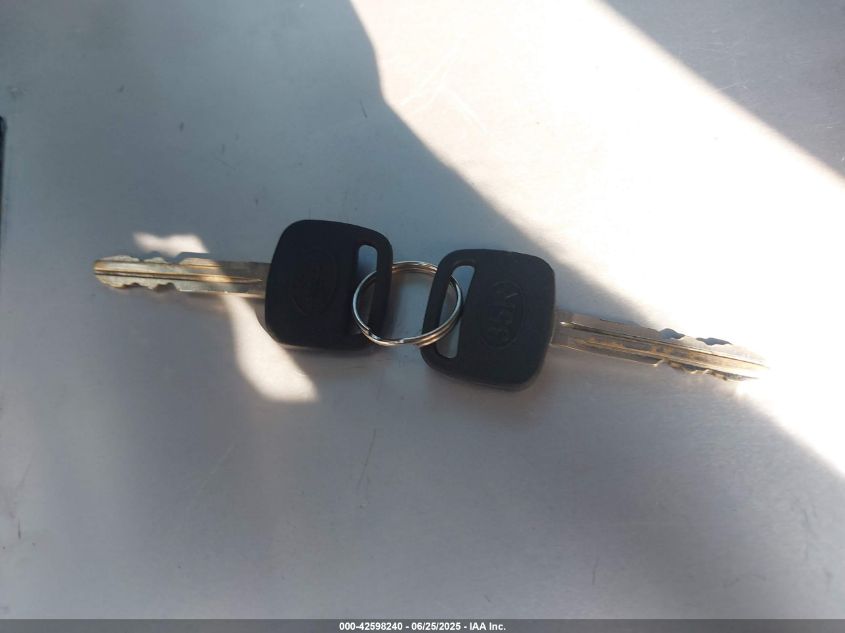 2004 Toyota Tundra Sr5 V8 VIN: 5TBBT44184S448508 Lot: 42598240