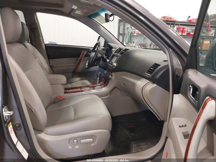 2015 TOYOTA HIGHLANDER VIN: 5TDDK3EH1CS163589