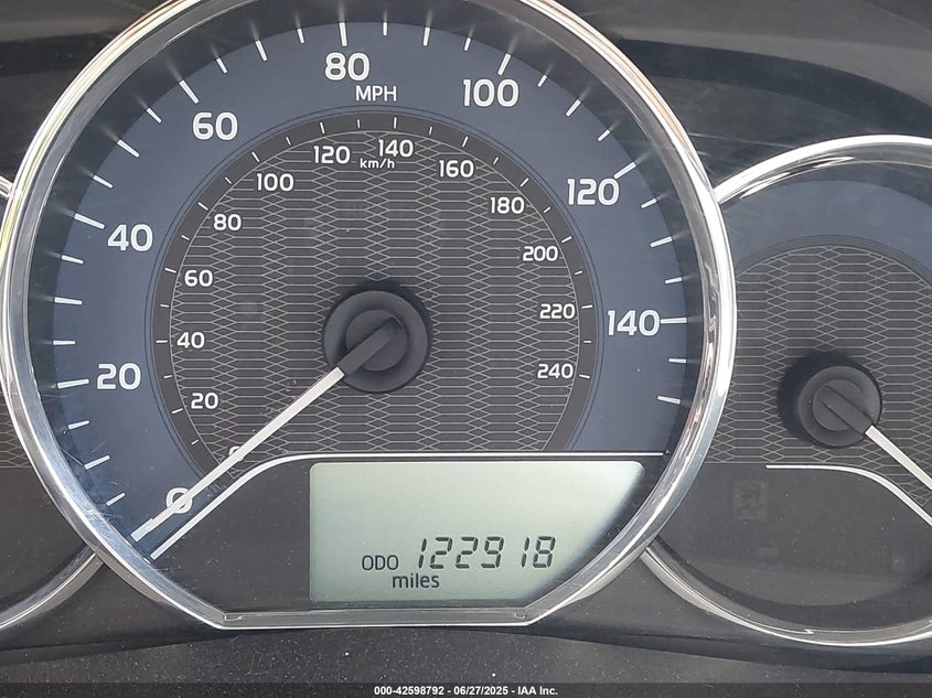 2014 TOYOTA COROLLA LE - 5YFBURHE4EP159621