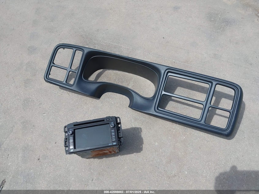 2002 Chevrolet Silverado 1500 Ls VIN: 2GCEC19TX21124459 Lot: 42598883