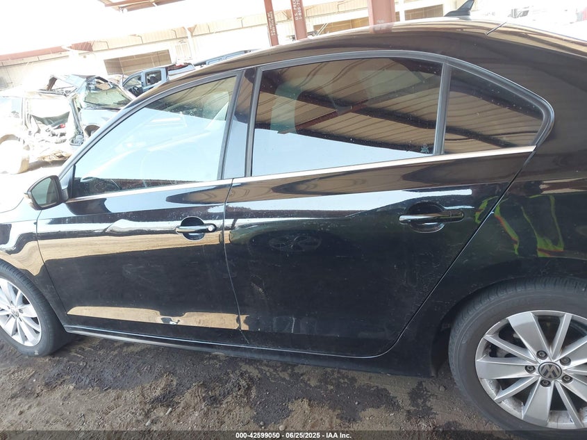 2015 VOLKSWAGEN JETTA 1.8T SE - 3VWD17AJ0FM238335