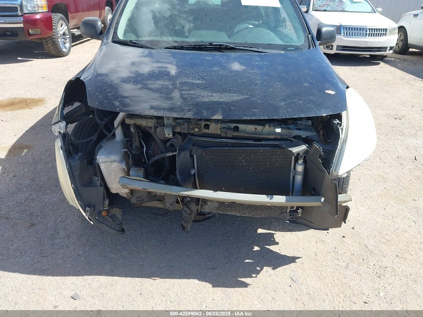 2014 NISSAN VERSA 1.6 S - 3N1CN7AP5EL861853