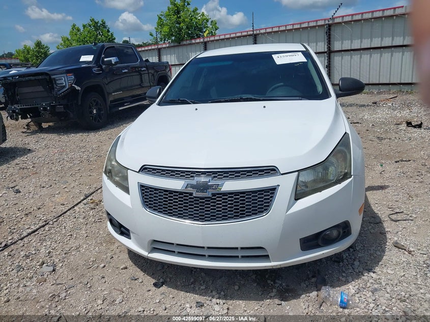 2014 CHEVROLET CRUZE LS AUTO - 1G1PA5SG7E7379525